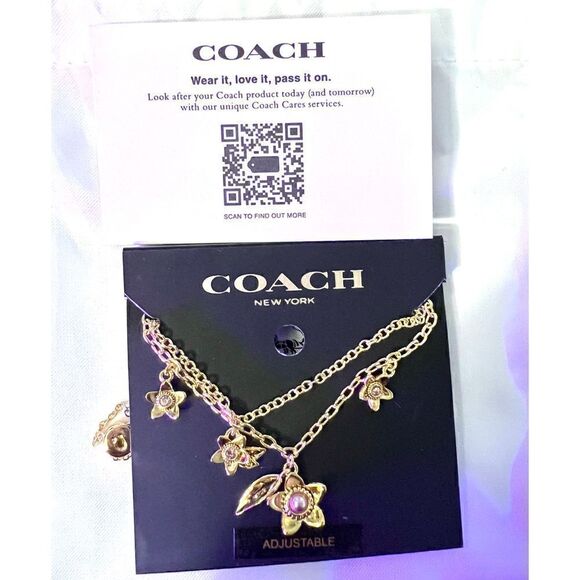 💕NWT! ❤️Coach Flower Necklace Adjustable Msrp:$148.00 - Picture 3 of 3